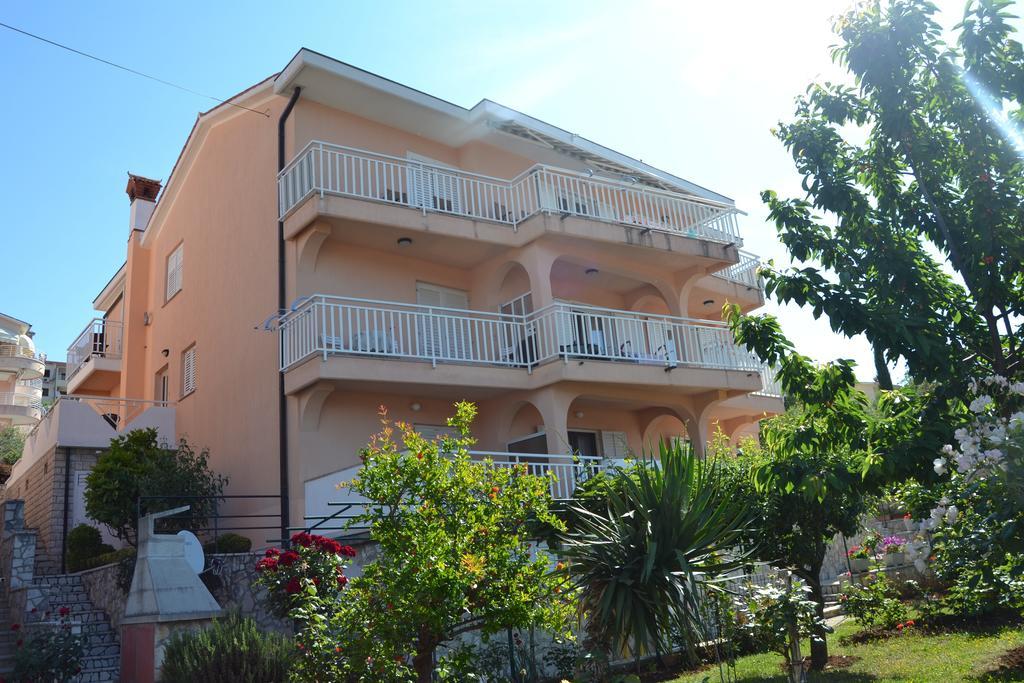 Apartment Sonja Rabac Quarto foto